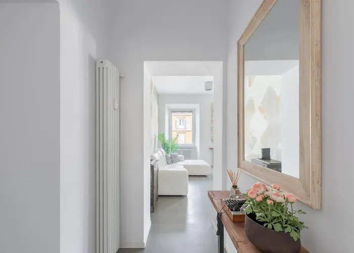 Trastevere Modern 4br 4baths, Wifi, Ac, Custom Kitchen, Living * Rom