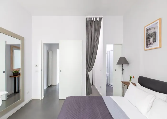 Apartment Trastevere Modern 4br 4baths, Wifi, Ac, Custom Kitchen, Living *